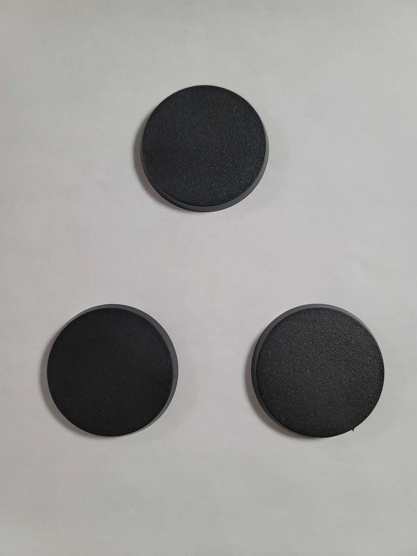 50mm Round Beveled Bases x3