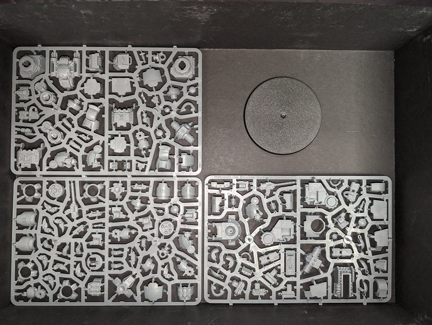 Primaris Brutalis Dreadnought Space Marines Warhammer 40k Spikey Bits